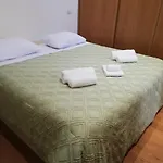 House 3* Авейру