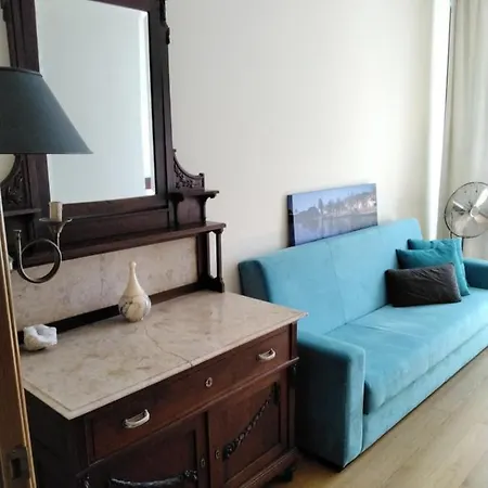Pensión House *