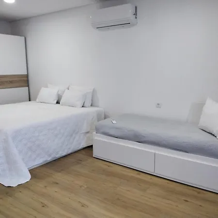 House Gæstehus 3*