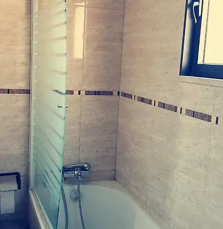 House Gæstehus 3*